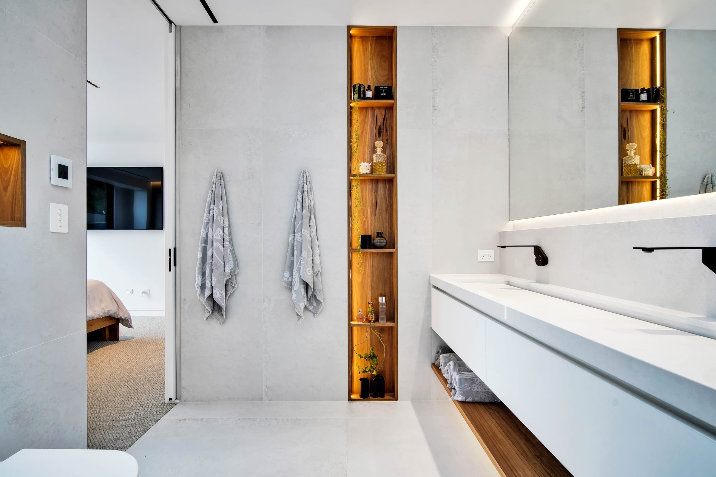 Asgard — Ensuite, Launceston, Tasmania — Bathroom Project by Zanetto Builders (image 10 of 11)