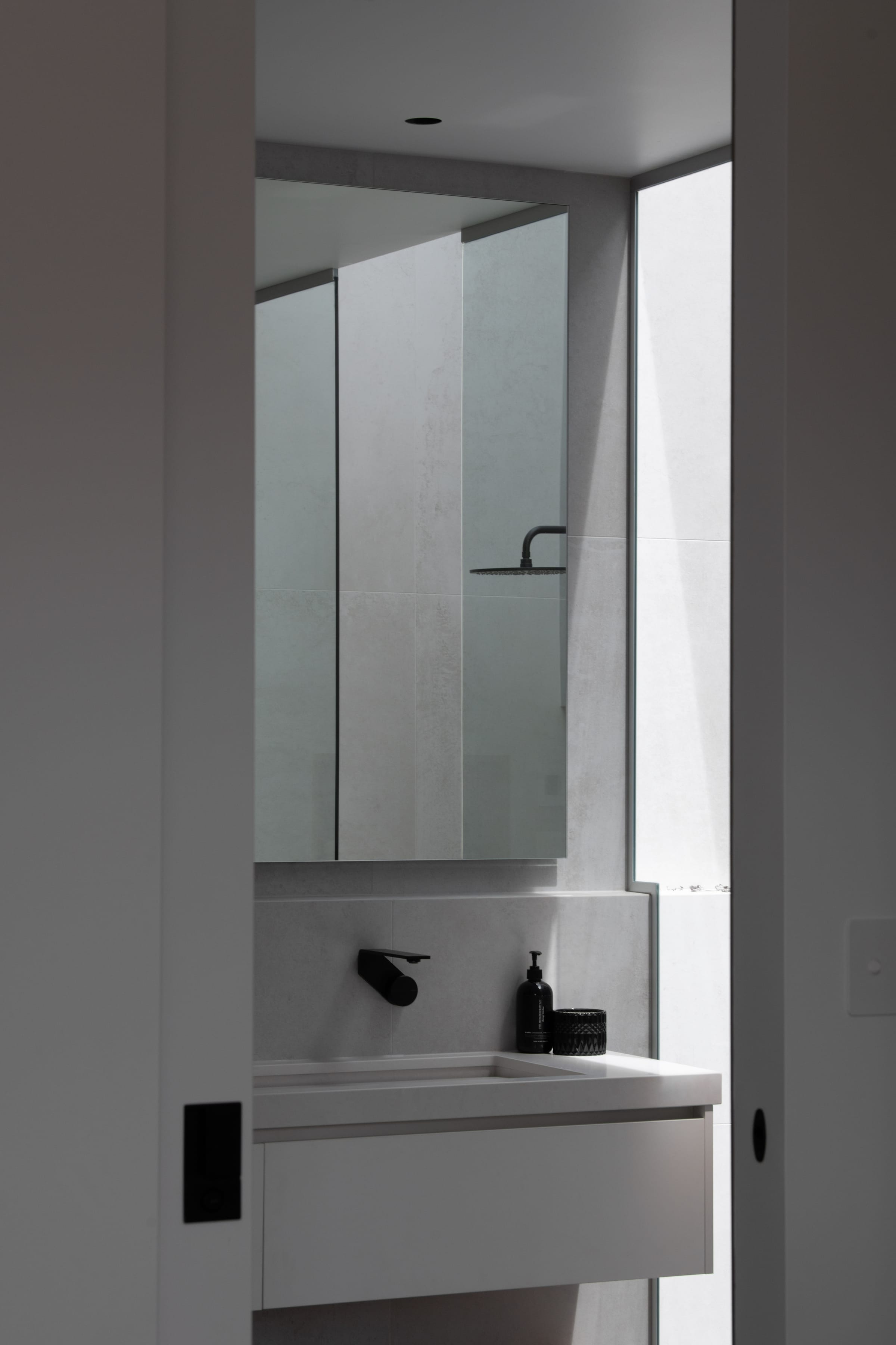 Asgard — Ensuite, Launceston, Tasmania — Bathroom Project by Zanetto Builders (image 4 of 11)