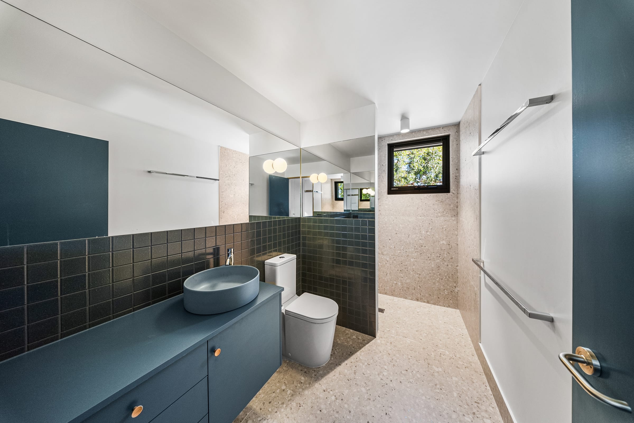 Fysh Place, St Helens, Tasmania — Forever Home by Zanetto Builders (image 7 of 15)