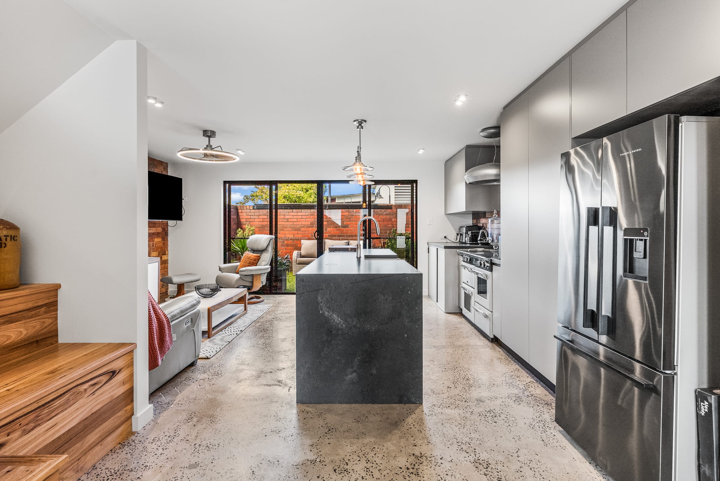 Little Frankland, Launceston, Tasmania — Forever Home by Zanetto Builders (image 11 of 17)