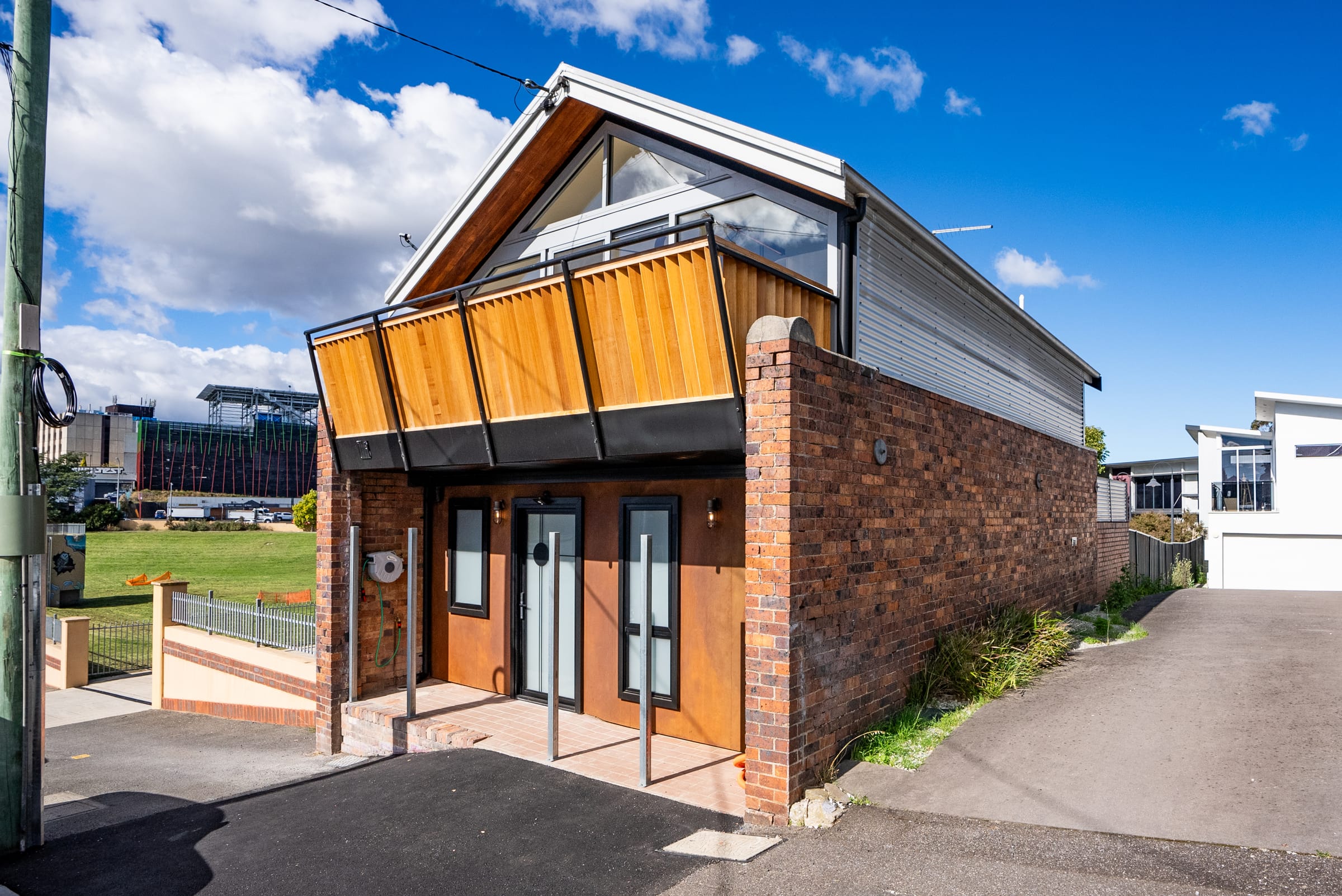 Little Frankland, Launceston, Tasmania — Forever Home by Zanetto Builders (image 15 of 17)