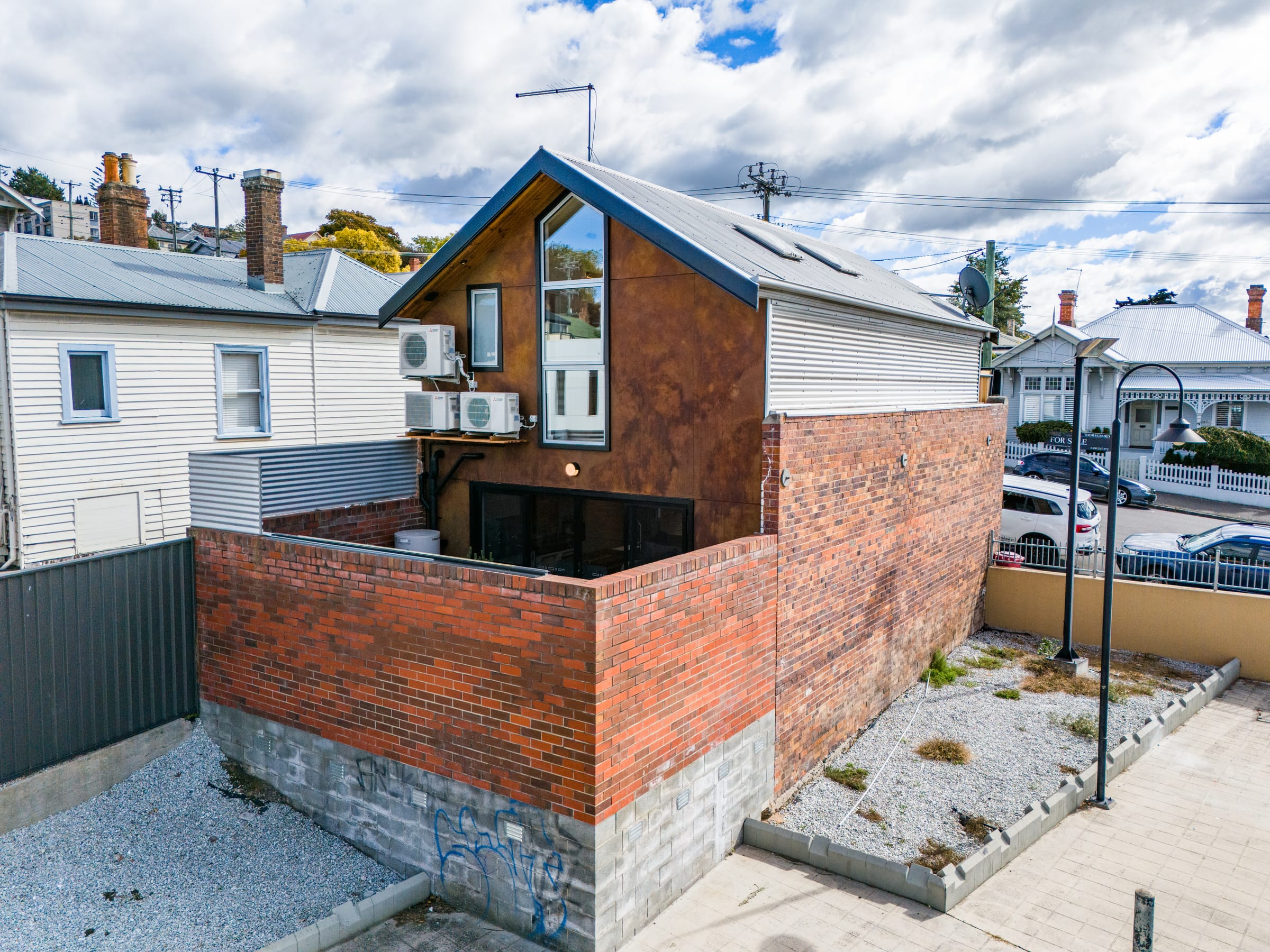 Little Frankland, Launceston, Tasmania — Forever Home by Zanetto Builders (image 16 of 17)