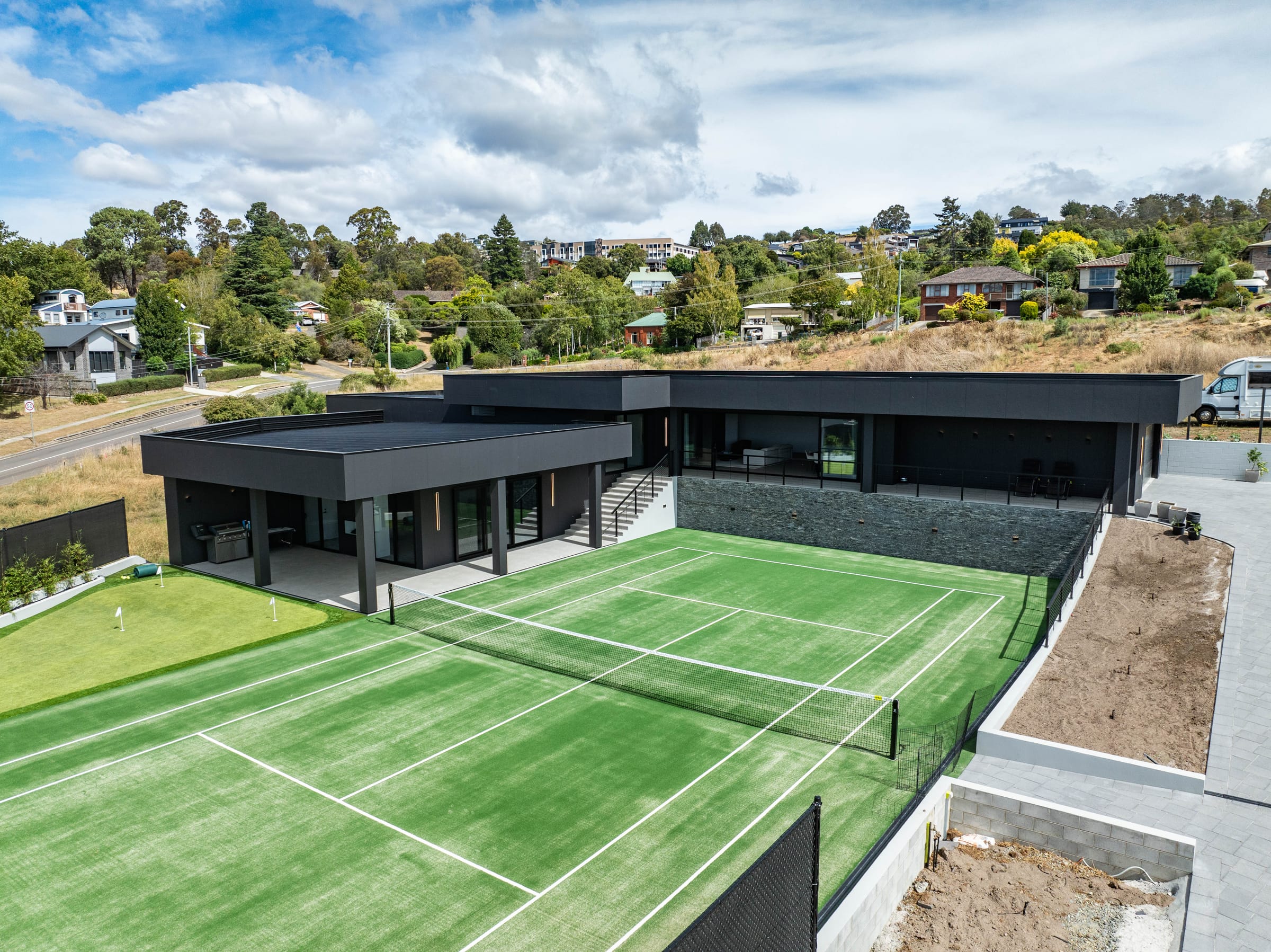 NIII, Launceston, Tasmania — Forever Home by Zanetto Builders (image 11 of 22)