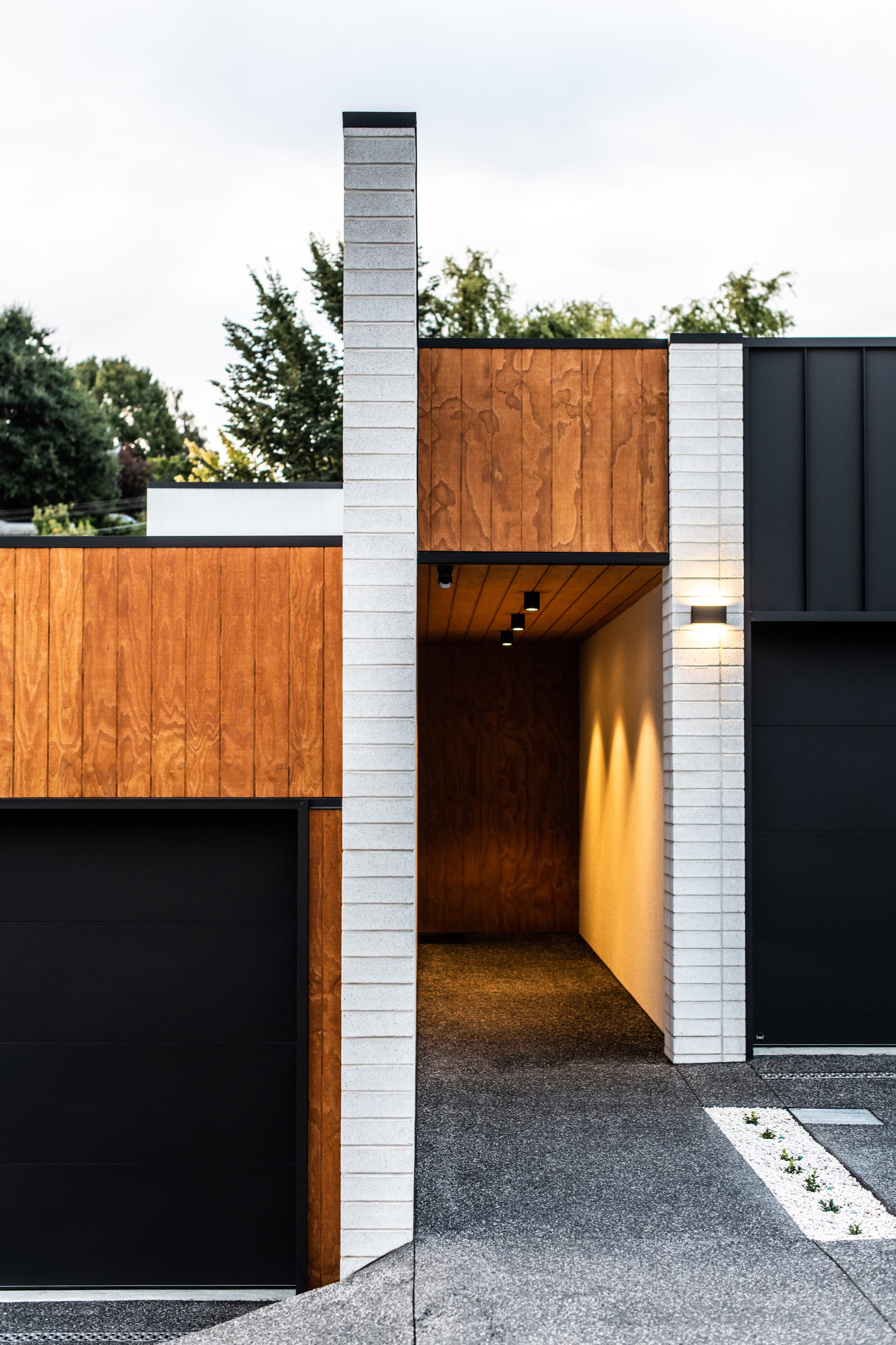 The Egg, Launceston, Tasmania — Forever Home by Zanetto Builders (image 10 of 18)