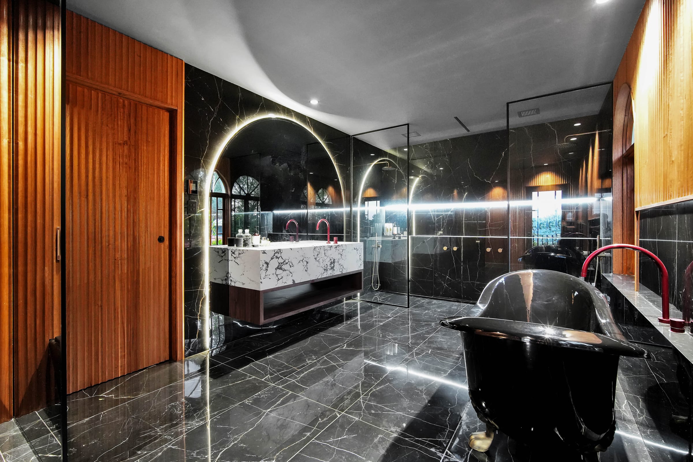 Villa Donini — Ensuite, Launceston, Tasmania — Bathroom Project by Zanetto Builders (image 3 of 11)