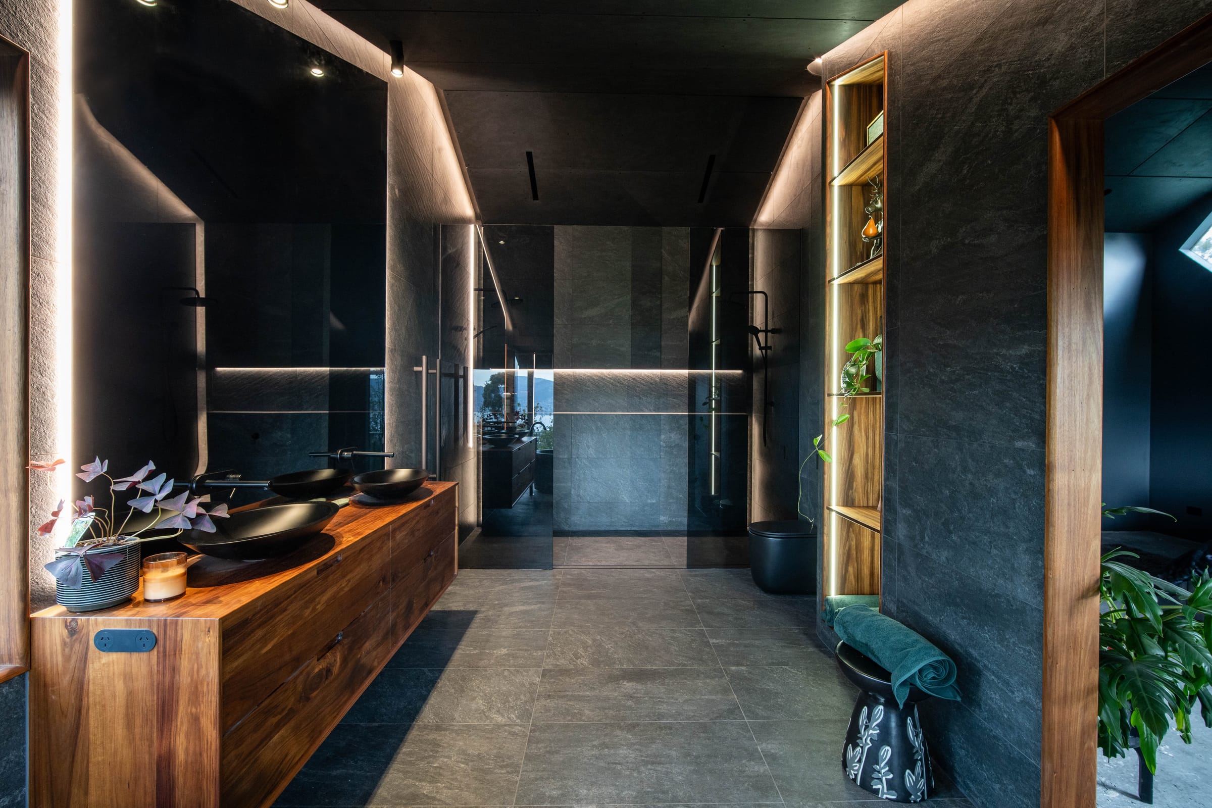 Waverley, Bellerive, Tasmania — Bathroom Project by Zanetto Builders (image 11 of 12)