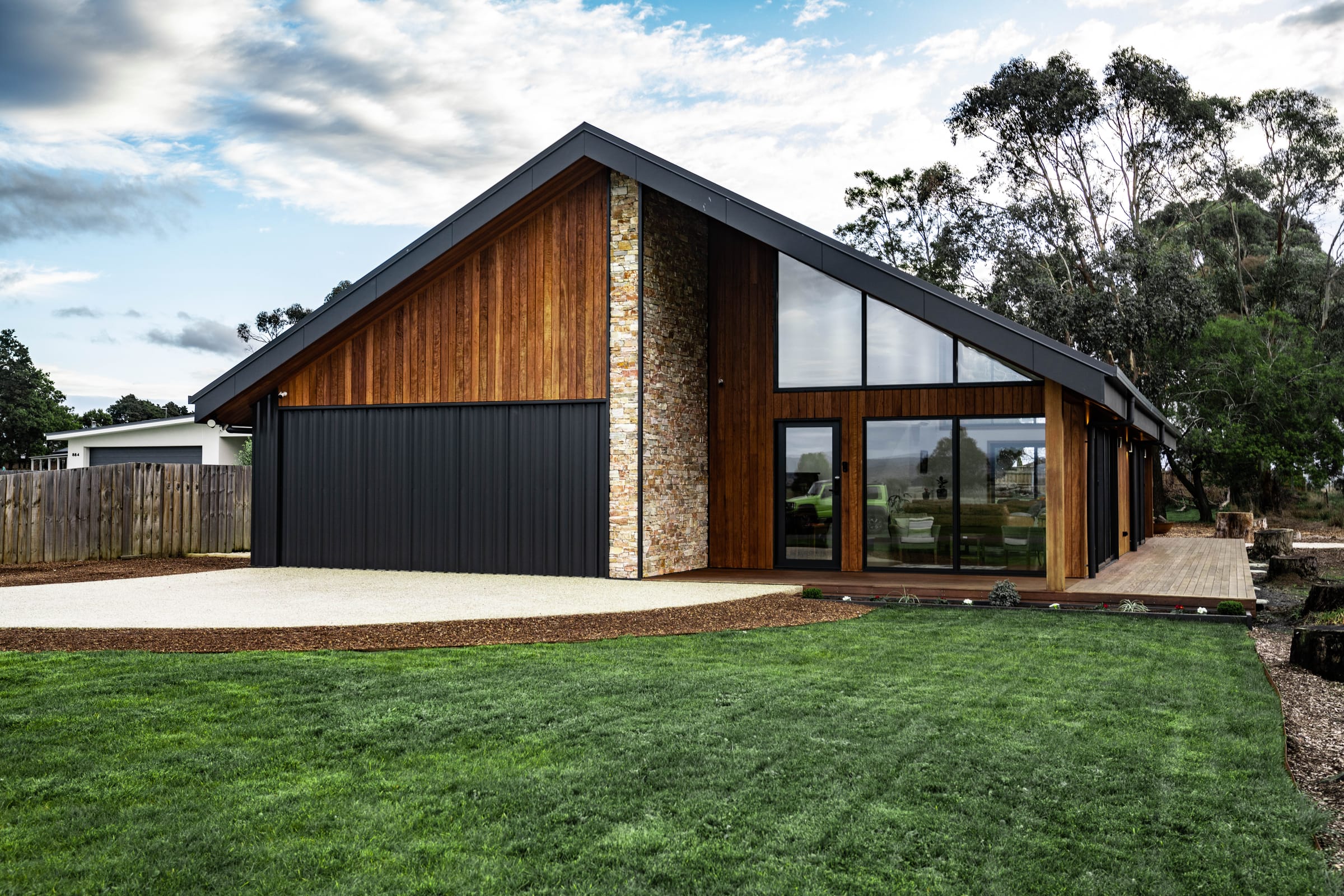 White Hills — Zanetto Builders